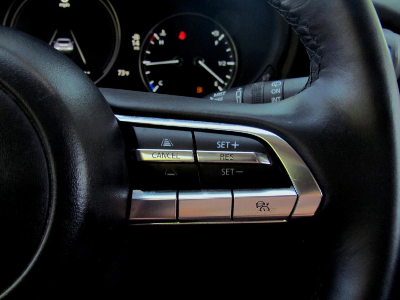 Used 2021 MAZDA CX-30 AWD 2.5 S w/ Premium Package image 27