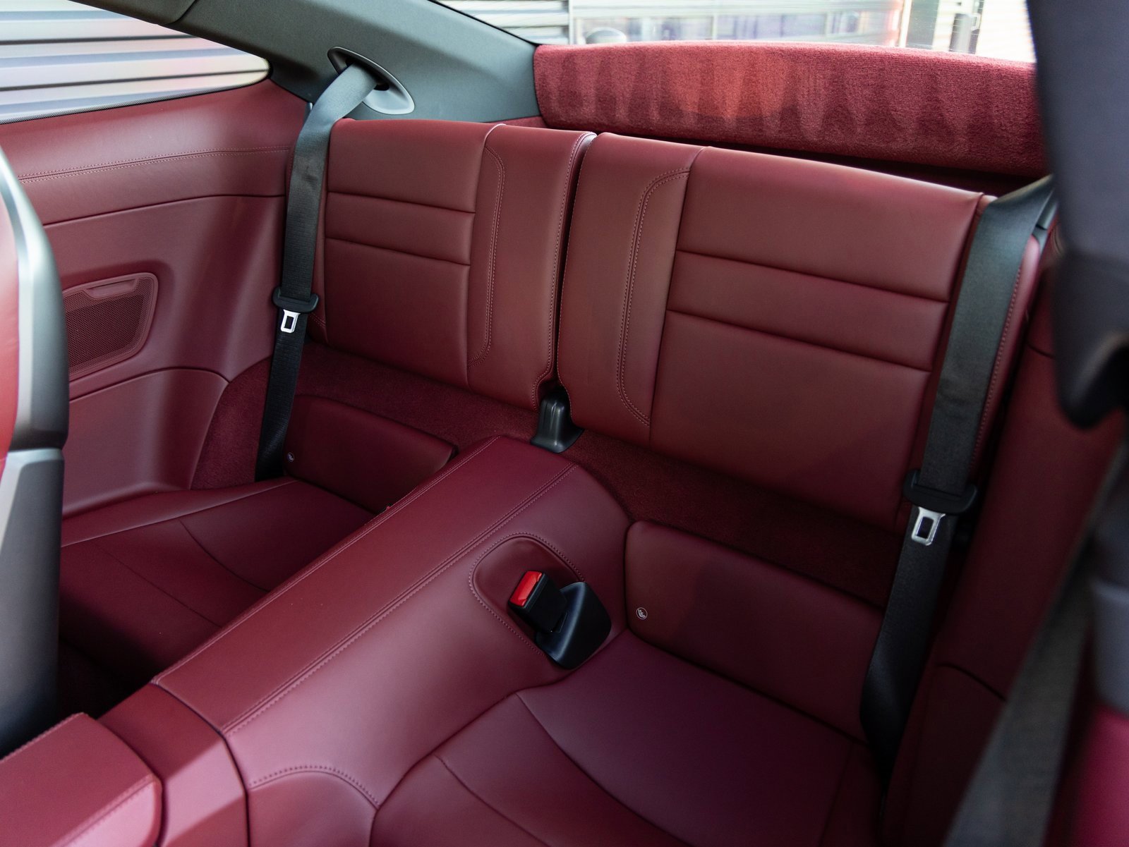 Used 2024 Porsche 911 Carrera GTS w/ Premium Package image 26