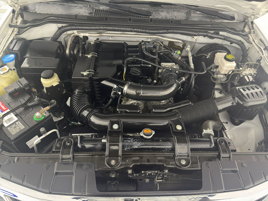 Used 2018 Nissan Frontier S RWD image 11