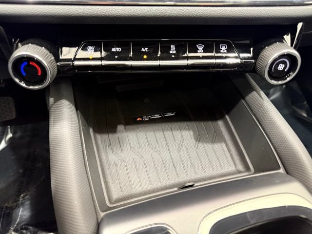 New 2026 Chevrolet Equinox EV RS FWD image 36
