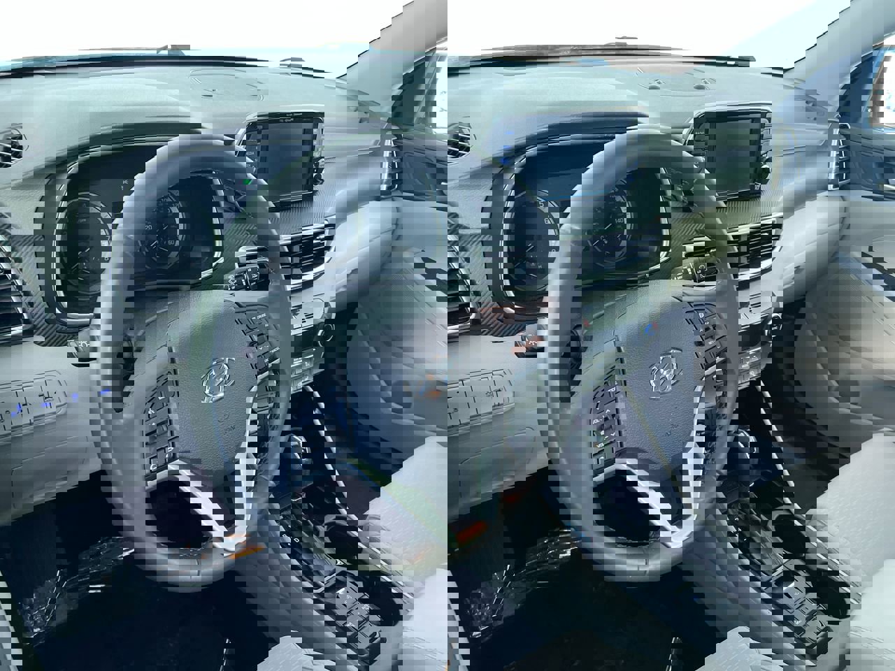 Used 2021 Hyundai Tucson Sport image 28