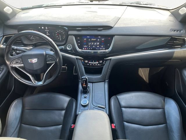 Used 2023 Cadillac XT6 Sport w/ Technology Package image 10