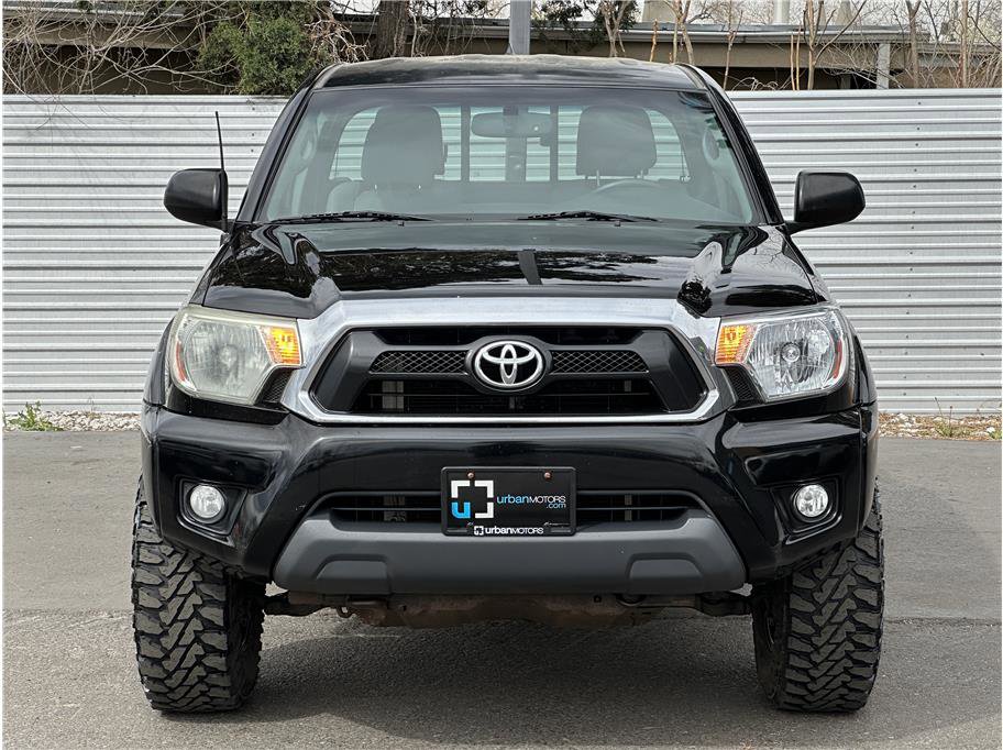 Used 2012 Toyota Tacoma 4x4 Access Cab V6 w/ TRD Off-Road Pkg image 7
