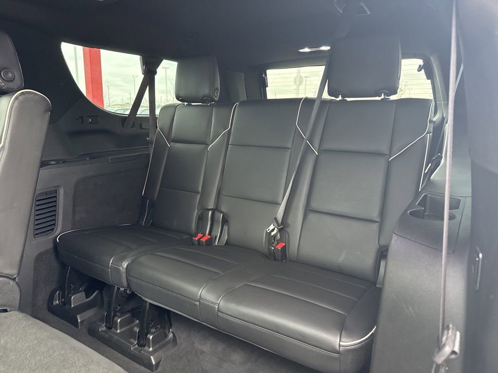 Used 2021 Cadillac Escalade ESV Premium Luxury w/ Driver Assist Tech Package image 32