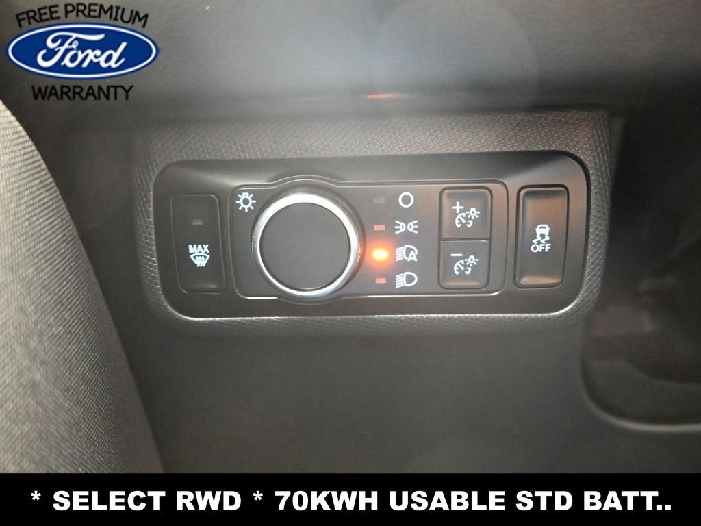 Used 2023 Ford Mustang Mach-E Select image 20