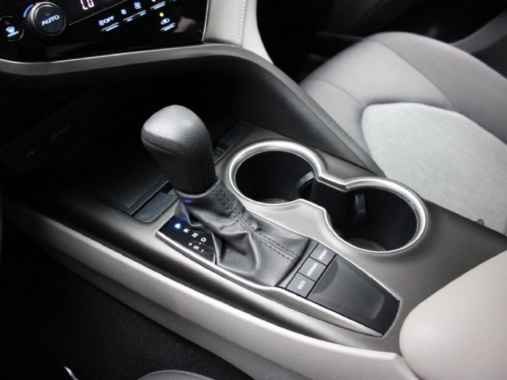 Used 2024 Toyota Camry LE FWD image 20