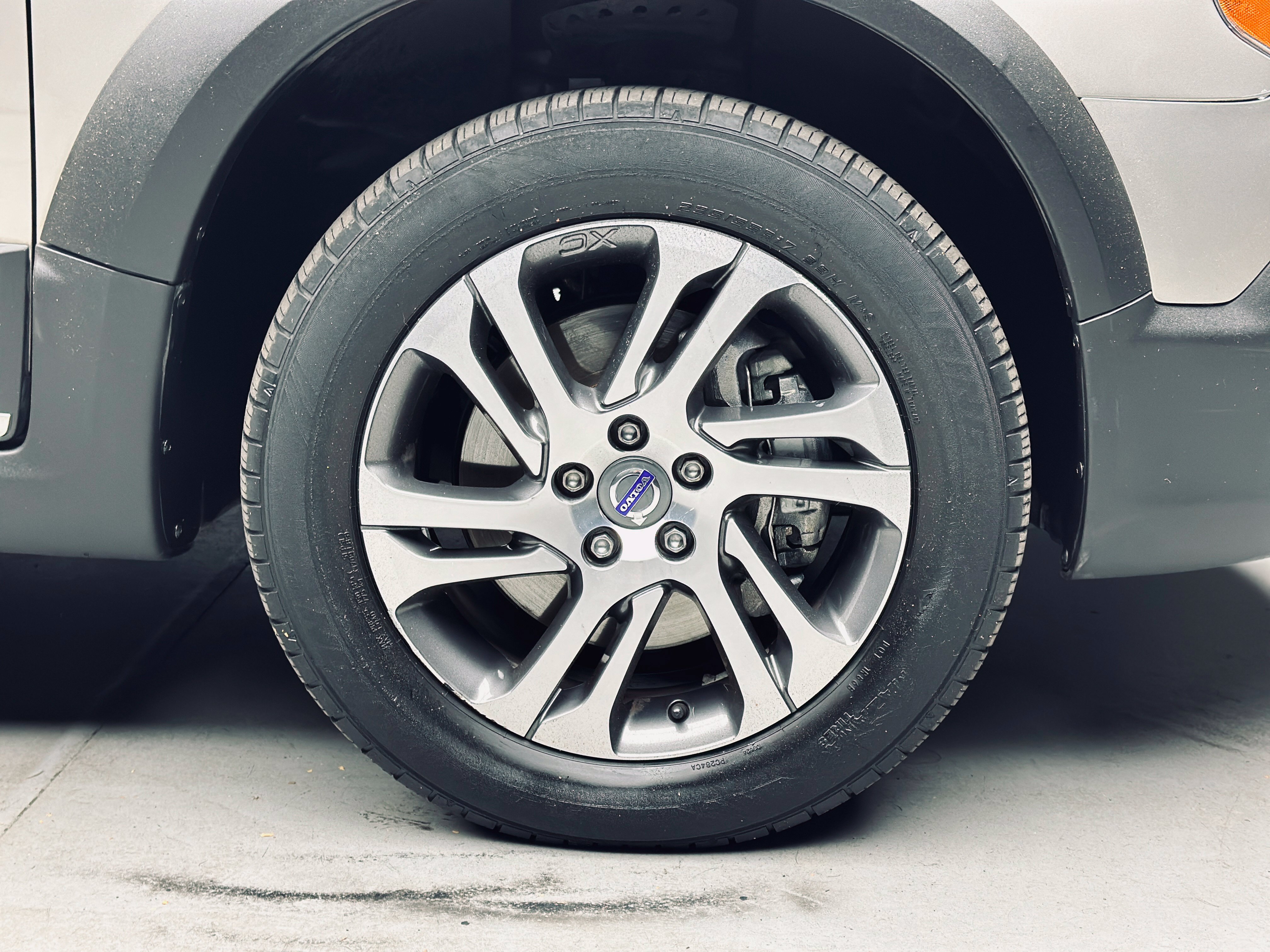 Used 2015 Volvo XC70 T5 Premier w/ Protection Package FWD image 33