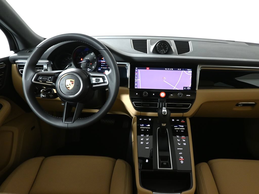 New 2026 Porsche Macan AWD/4WD image 15