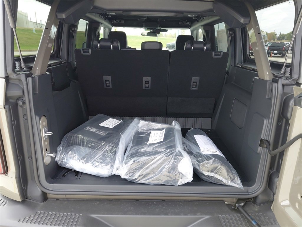 New 2025 Ford Bronco Badlands w/ Sasquatch Package image 24