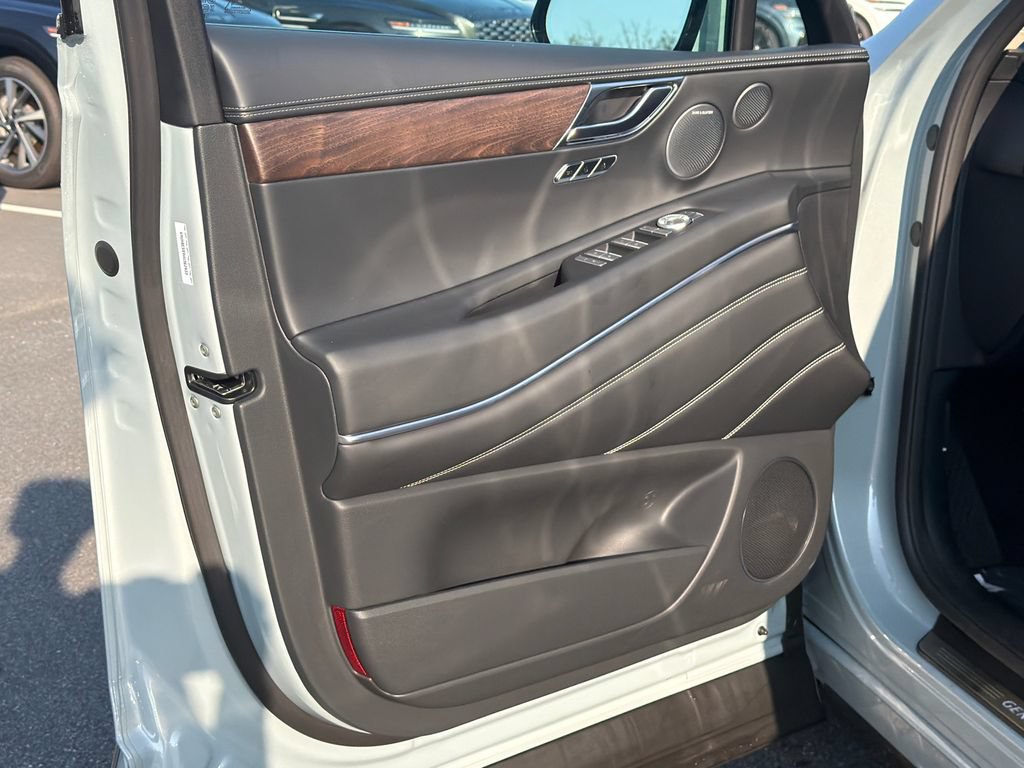 New 2027 Genesis GV80 2.5T Advanced AWD/4WD image 12