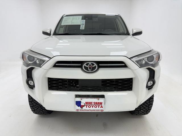 Used 2023 Toyota 4Runner SR5 AWD/4WD image 3
