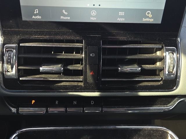 Used 2020 Lincoln Navigator Reserve w/ Luxury Package image 39