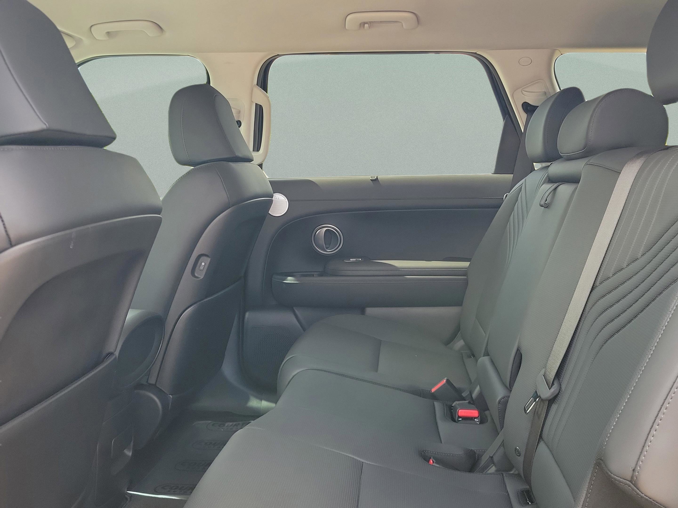 New 2026 Hyundai Palisade SEL image 11