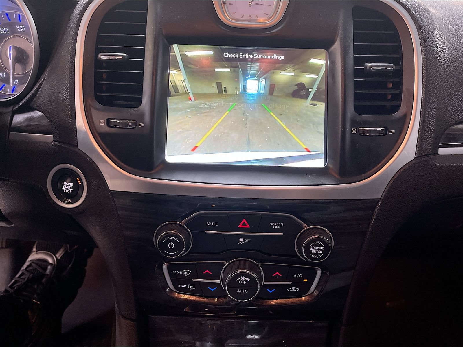 Used 2022 Chrysler 300 Touring w/ Sport Appearance Package RWD image 13