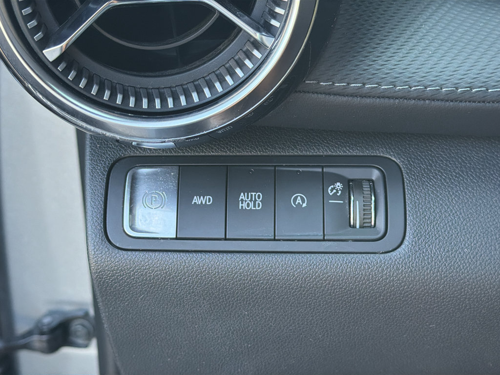 Used 2026 Chevrolet Equinox LT AWD/4WD image 11