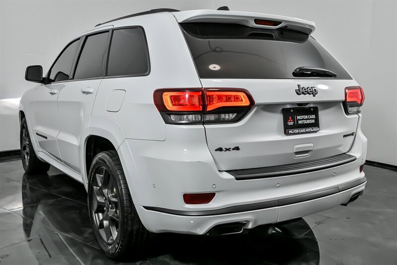 Used 2019 Jeep Grand Cherokee Limited X AWD/4WD image 8