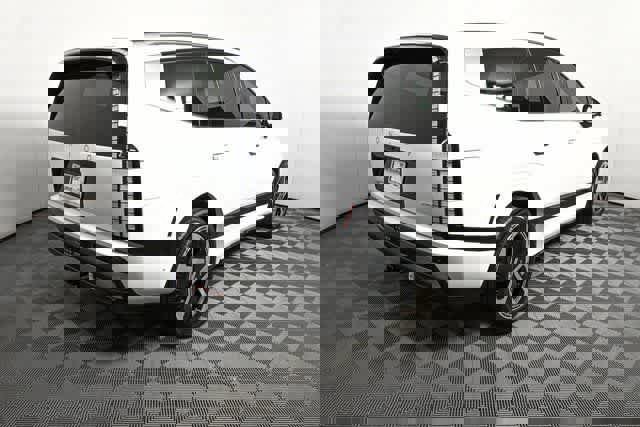 New 2026 Hyundai Ioniq 9 Calligraphy image 5