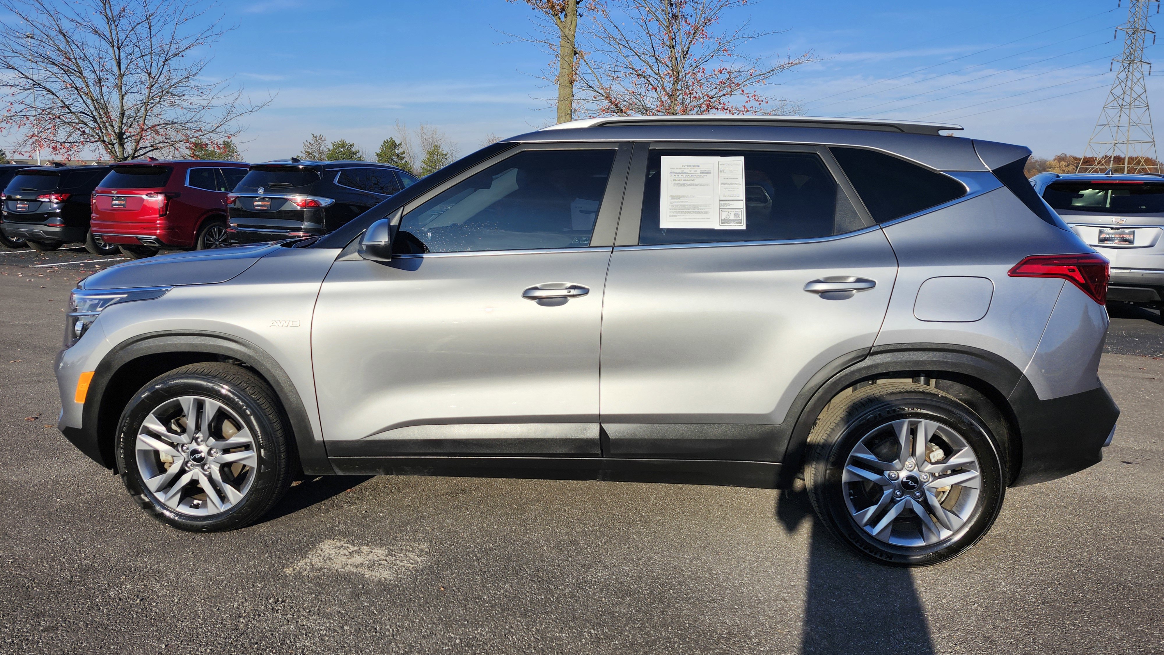 Used 2023 Kia Seltos S image 8