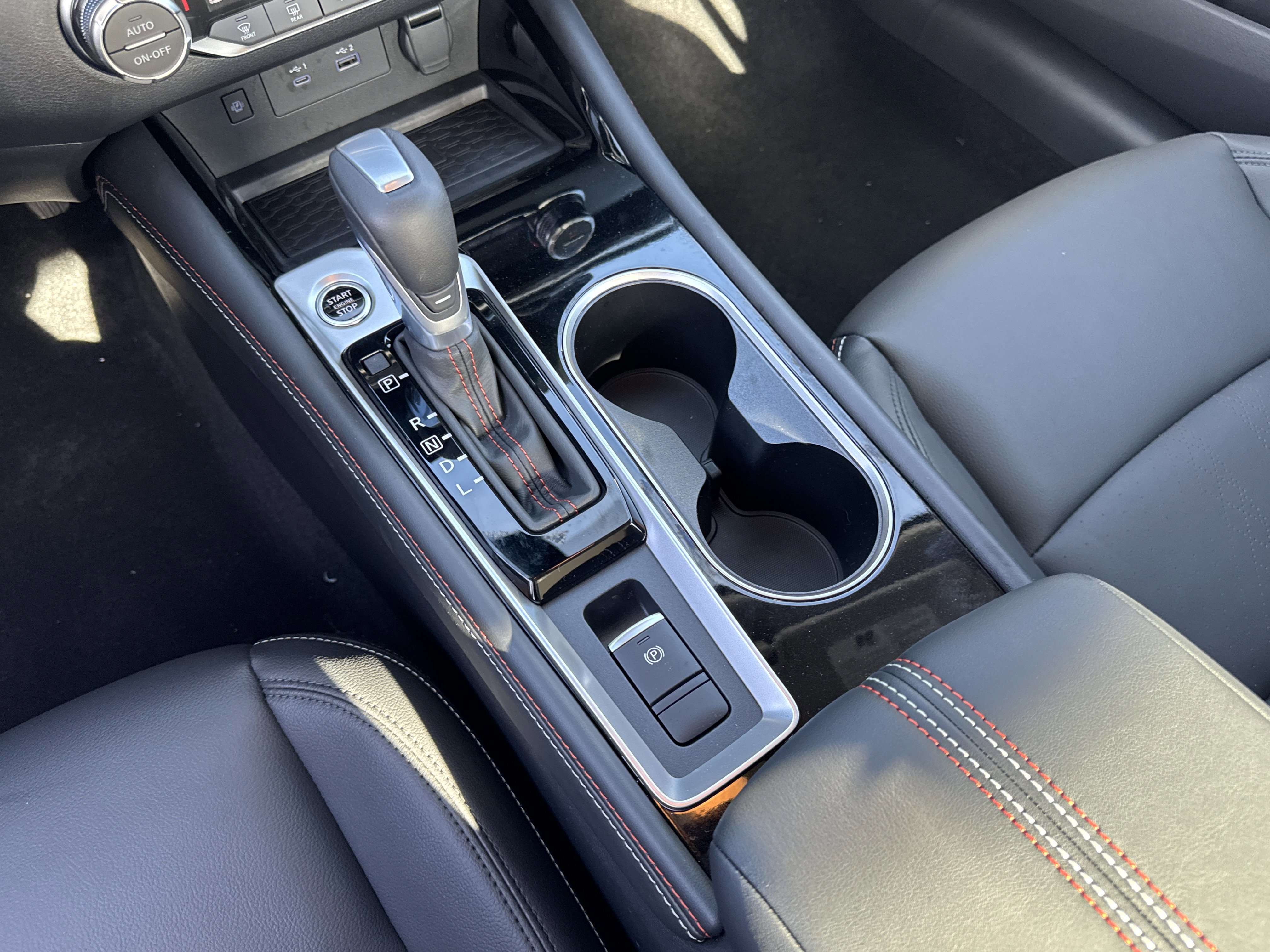 New 2025 Nissan Altima 2.5 SR w/ SR Premium Package AWD/4WD image 16