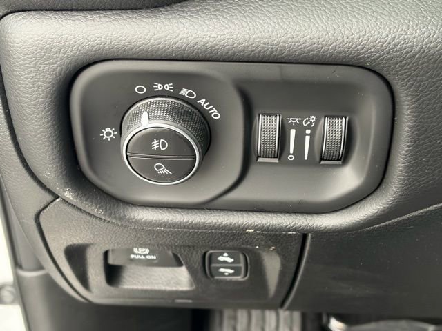 New 2026 RAM 1500 Laramie image 28