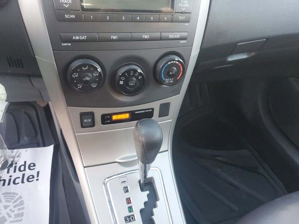 Used 2010 Toyota Corolla S image 19