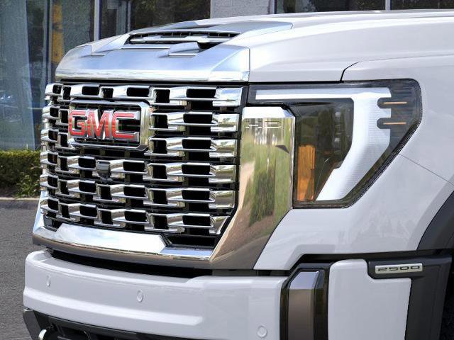 New 2026 GMC Sierra 2500 Denali w/ Denali Reserve Package image 13