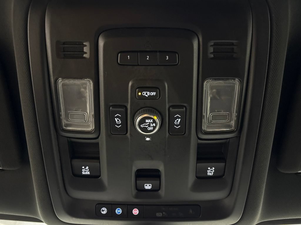 Used 2021 Chevrolet Suburban High Country AWD/4WD image 26
