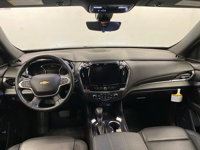 Used 2023 Chevrolet Traverse LT w/ LT Premium Package AWD/4WD image 22
