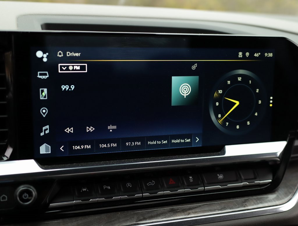 Used 2024 Chevrolet Silverado 1500 LTZ image 13