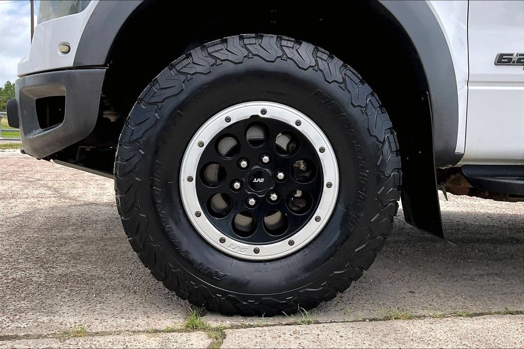 Used 2014 Ford F150 Raptor w/ Equipment Group 801A Luxury AWD/4WD image 35