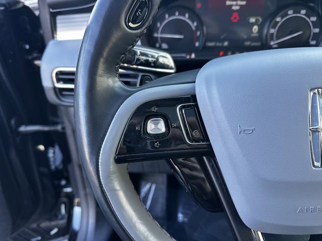 Used 2022 Lincoln Corsair AWD w/ Premium Package image 28