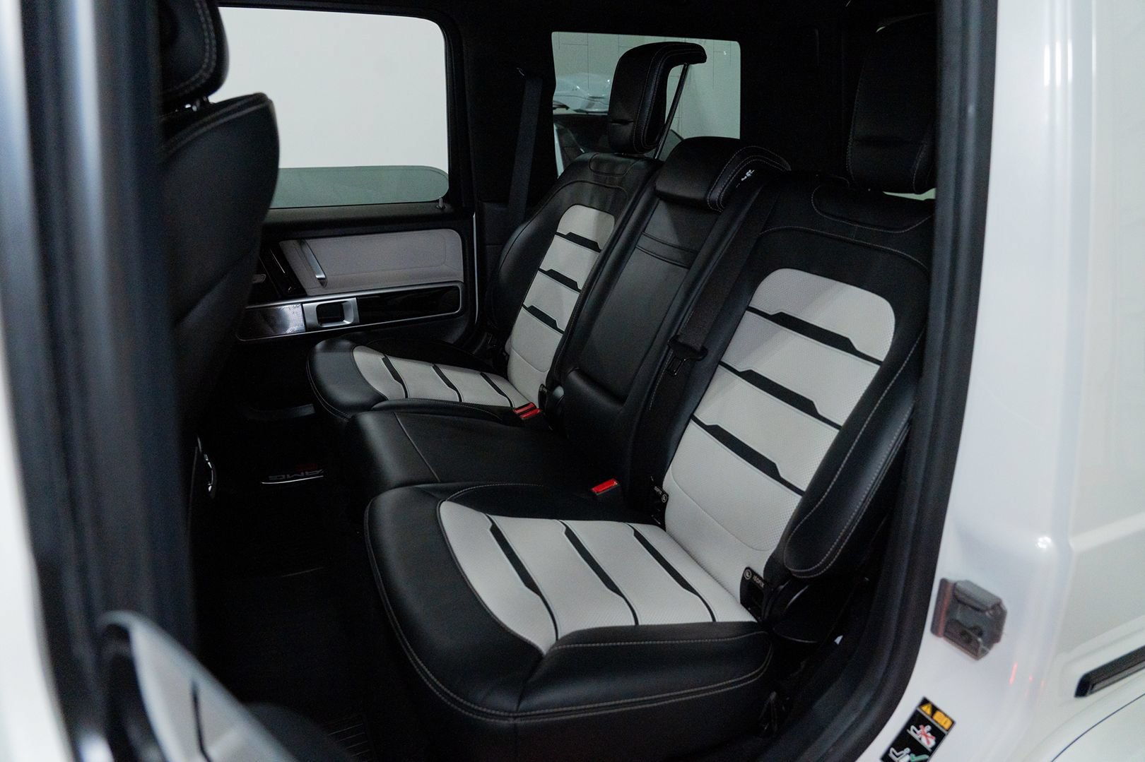 Used 2019 Mercedes-Benz G 63 AMG 4MATIC image 34