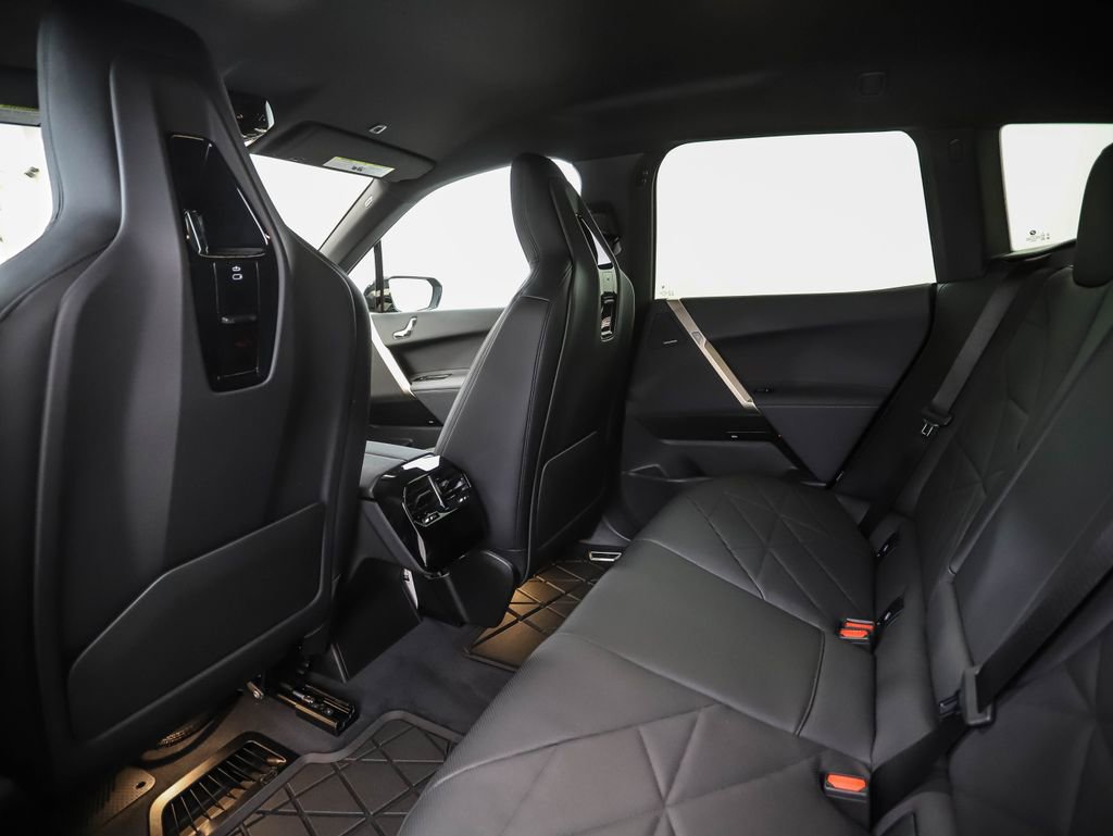 New 2026 BMW iX xDrive45 w/ Premium Package image 21