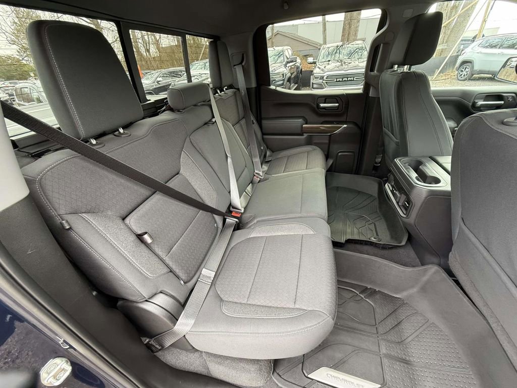 Used 2020 Chevrolet Silverado 1500 RST w/ All-Star Edition image 9