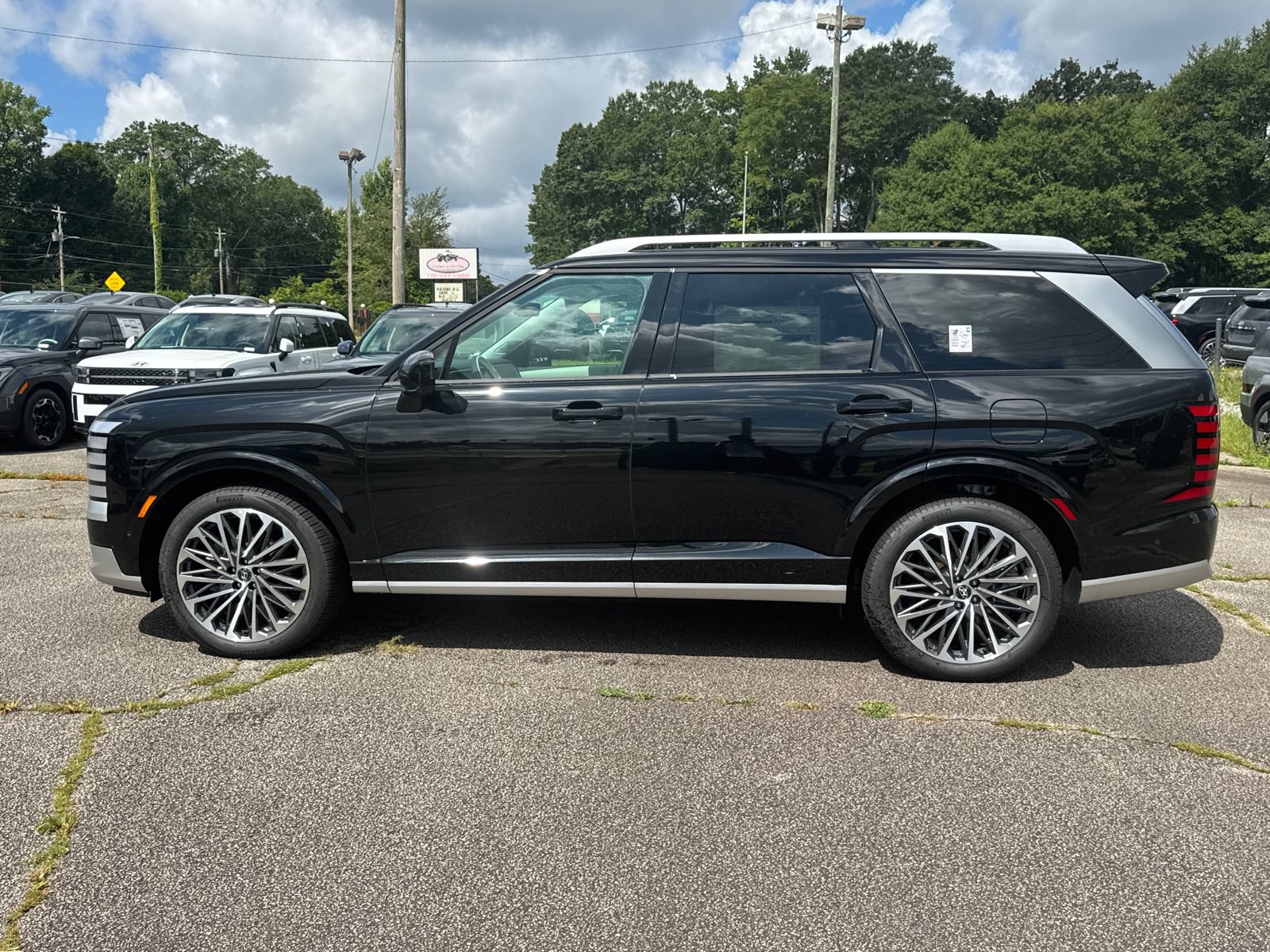 New 2026 Hyundai Palisade Calligraphy AWD/4WD image 9