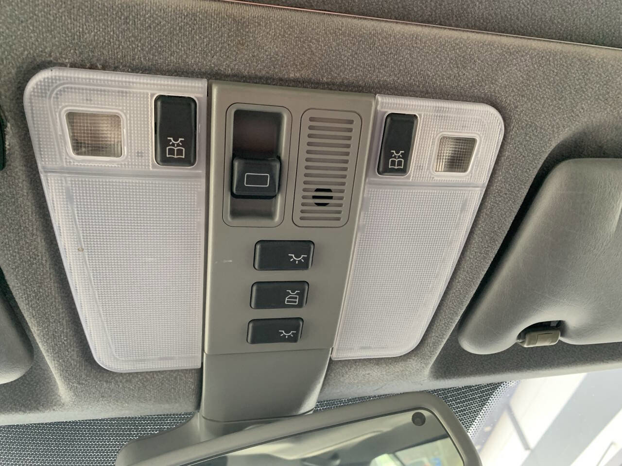 Used 1999 Mercedes-Benz S 320 image 20