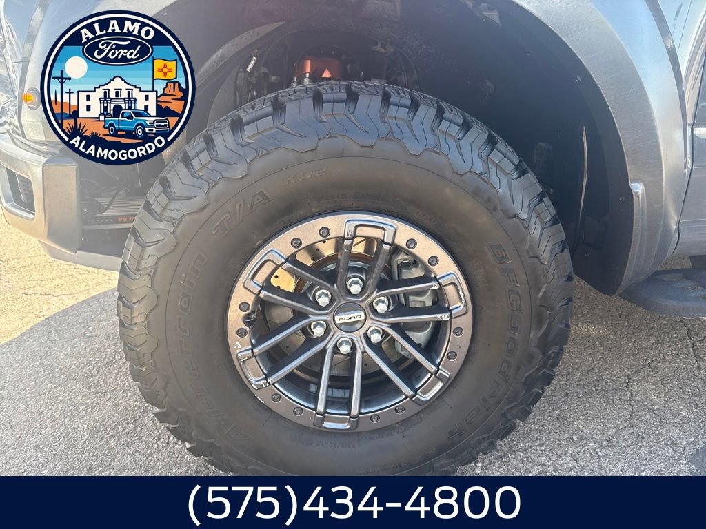 Used 2020 Ford F150 Raptor w/ Equipment Group 802A Luxury image 2