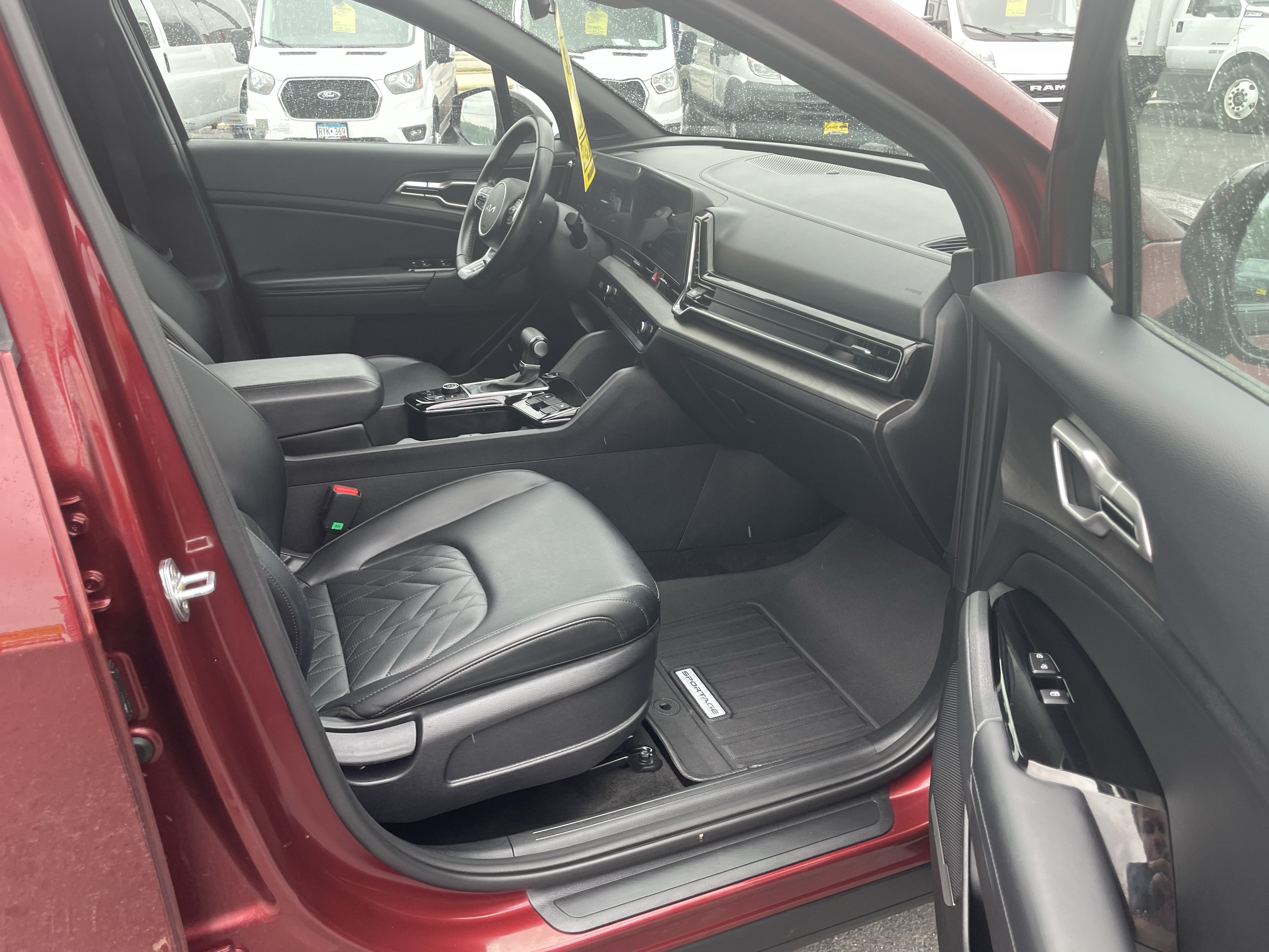Used 2023 Kia Sportage X-Line AWD/4WD image 30