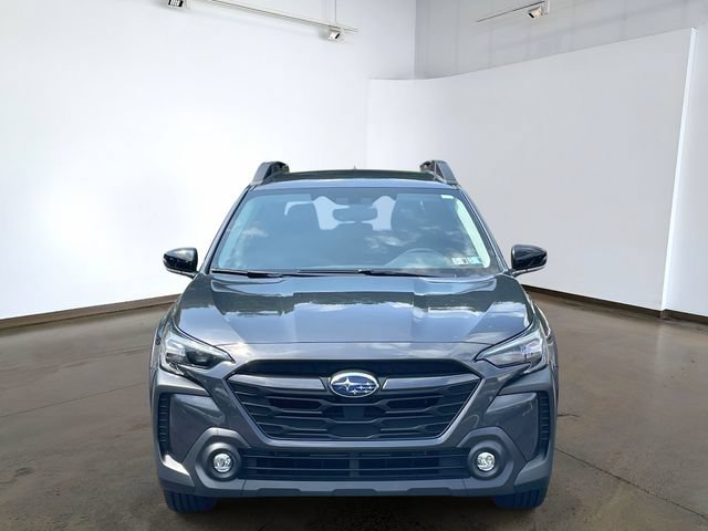 Used 2024 Subaru Outback Premium AWD/4WD image 2