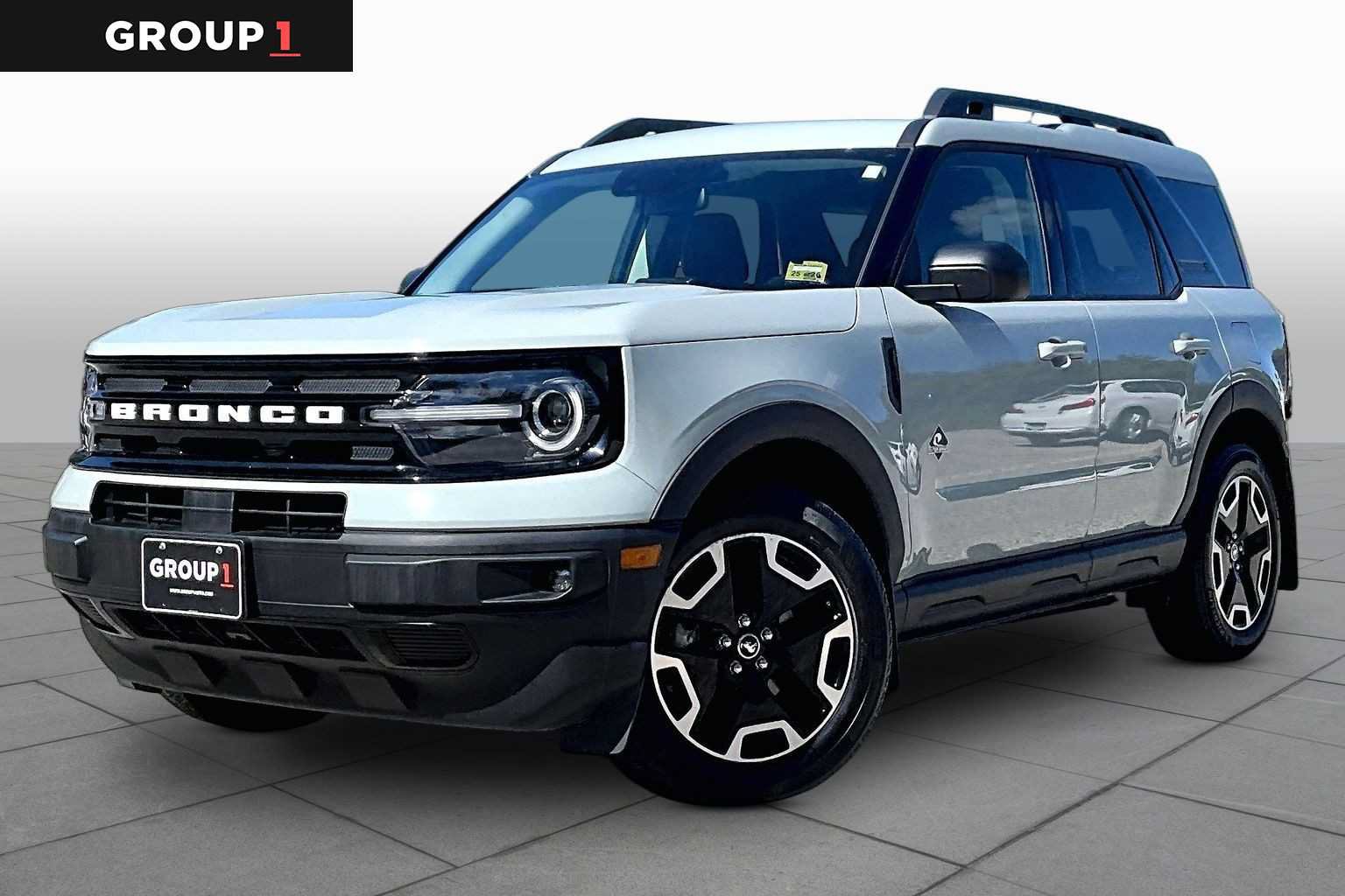 Certified 2023 Ford Bronco Sport Outer Banks w/ Tech Package AWD/4WD image 1