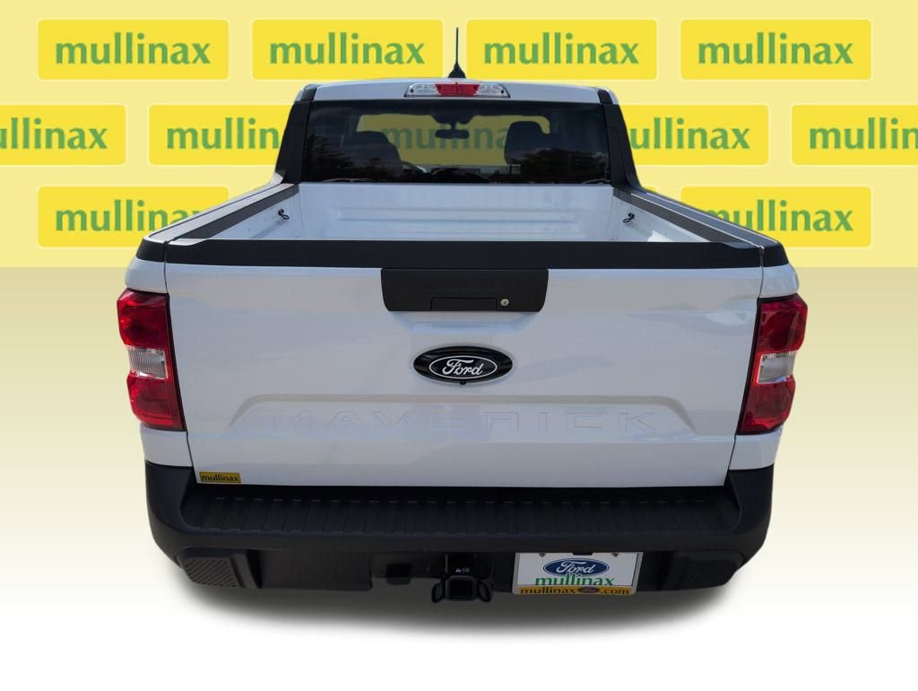 New 2025 Ford Maverick XL w/ Equipment Group 102A image 32
