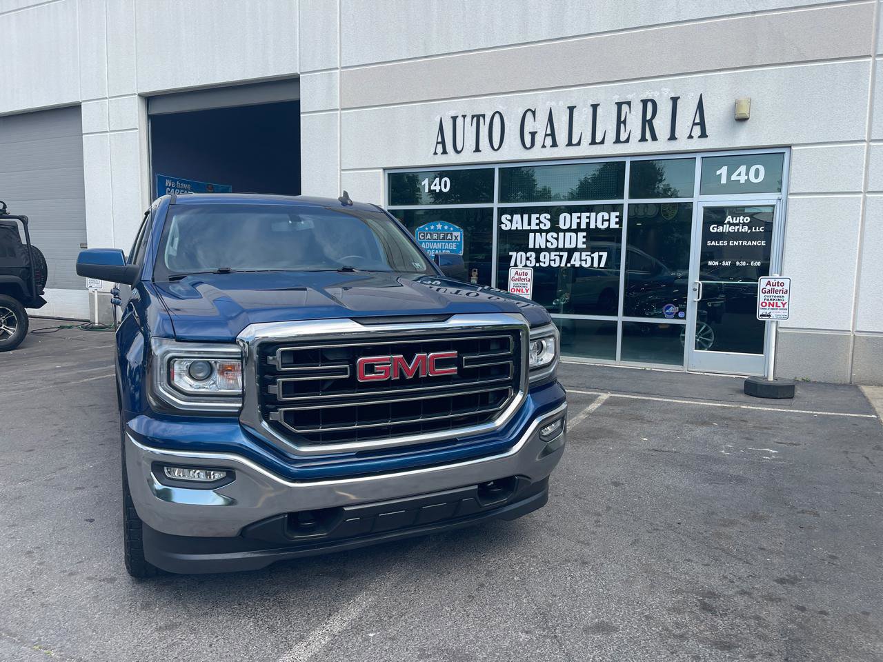 Used 2016 GMC Sierra 1500 SLE w/ SLE Value Package AWD/4WD image 2