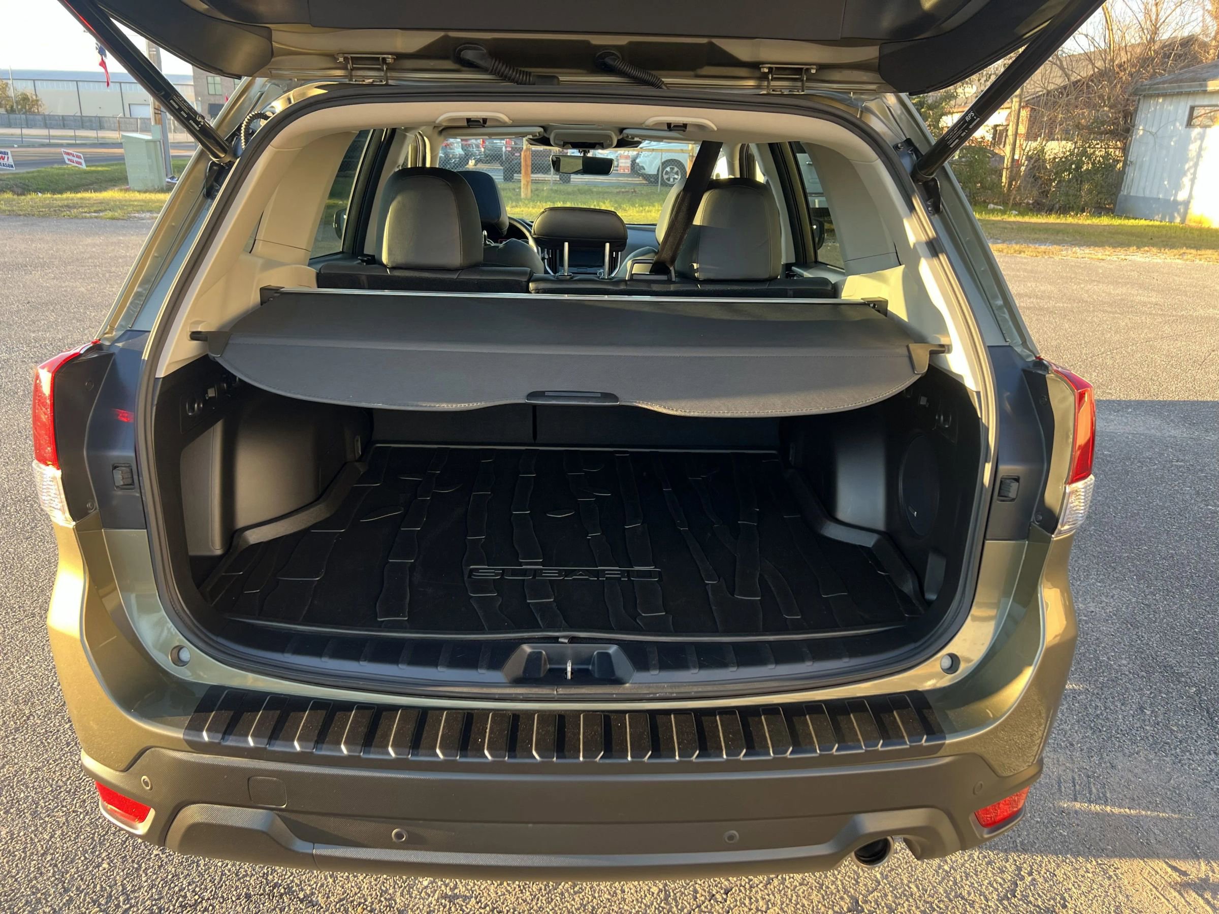 Used 2024 Subaru Forester Limited image 6