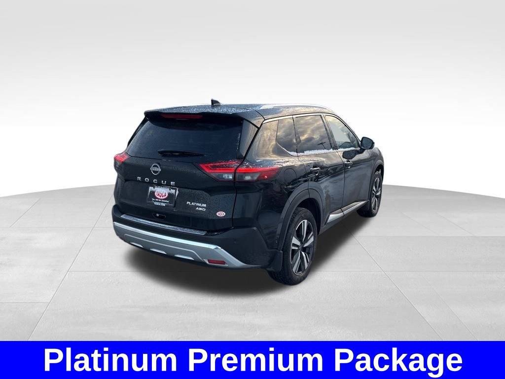 Used 2023 Nissan Rogue Platinum w/ Platinum Premium Package image 5