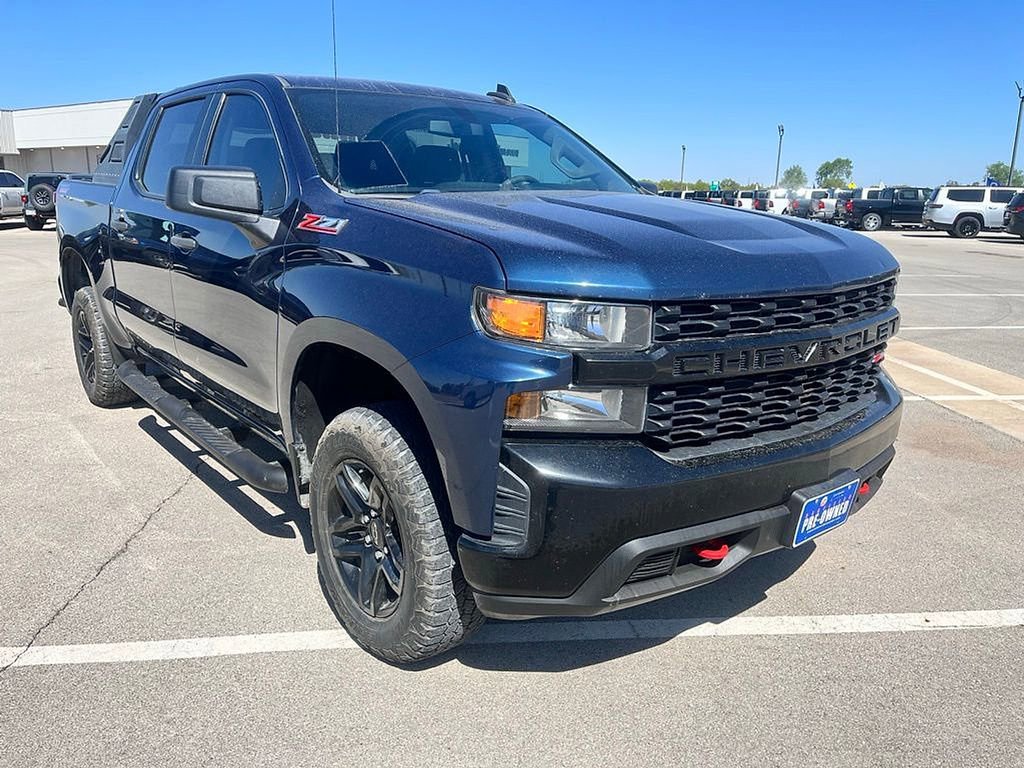 Used 2021 Chevrolet Silverado 1500 Custom Trail Boss w/ LPO, Dark Essentials Package image 7