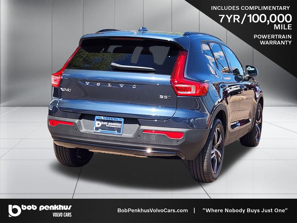 New 2026 Volvo XC40 B5 Core w/ Climate Package image 25