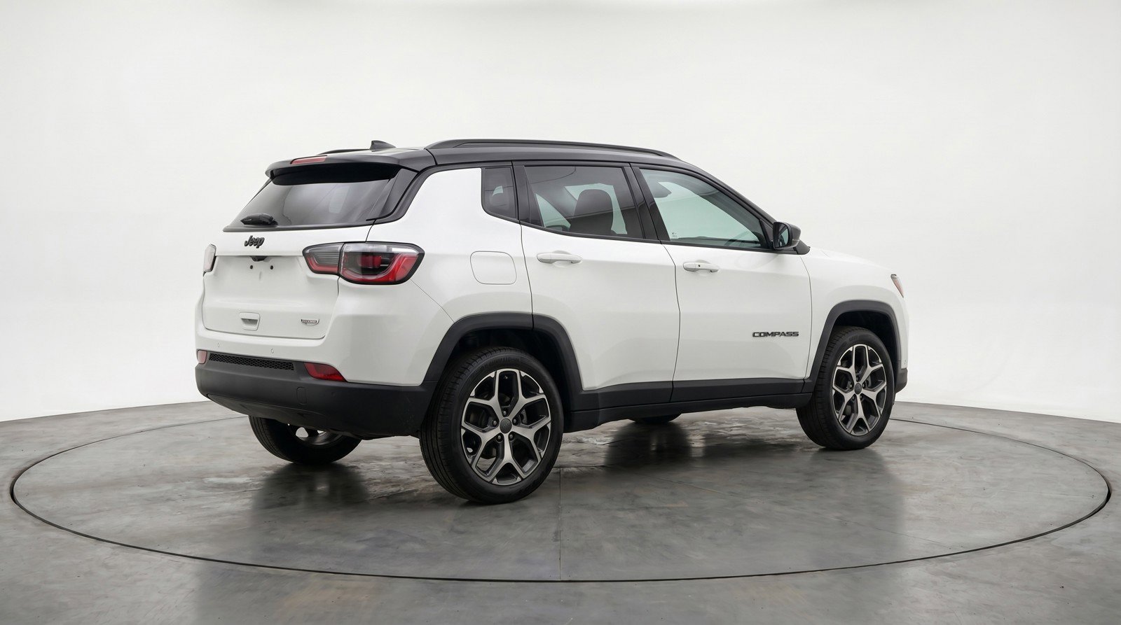 Used 2025 Jeep Compass Limited AWD/4WD image 9