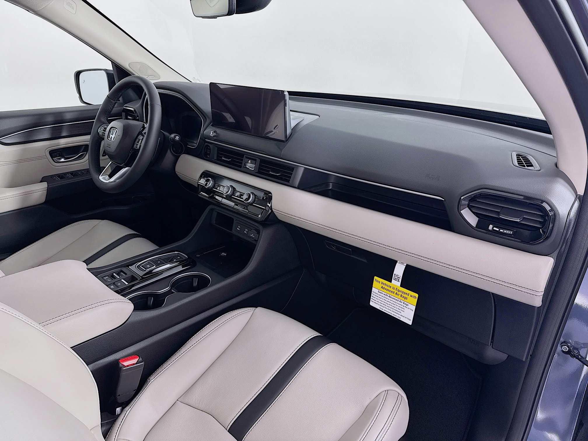 New 2026 Honda Pilot Touring image 32