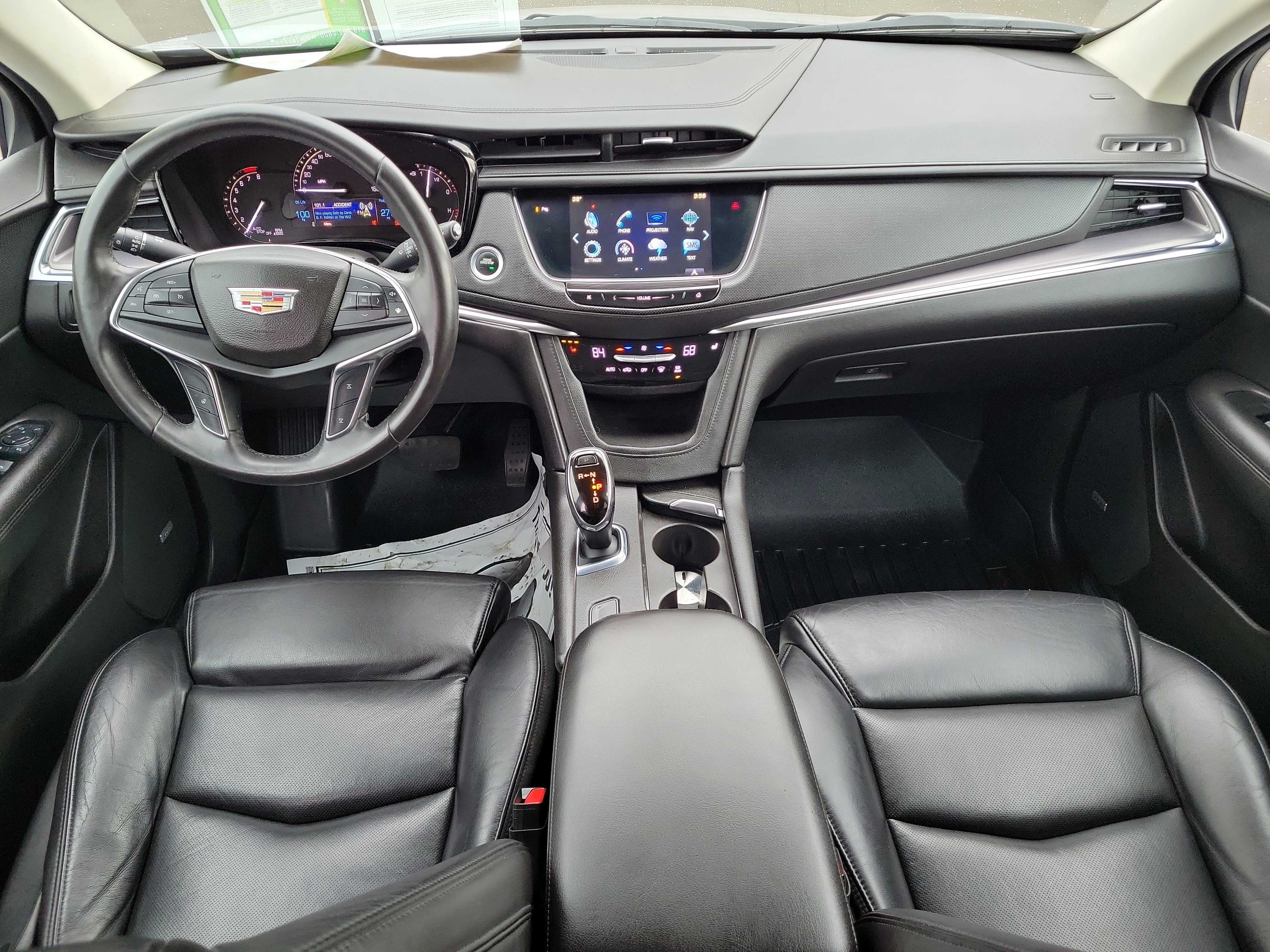 Used 2017 Cadillac XT5 Luxury image 12