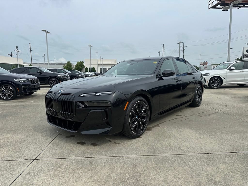 New 2026 BMW i7 eDrive50 w/ M Sport Package